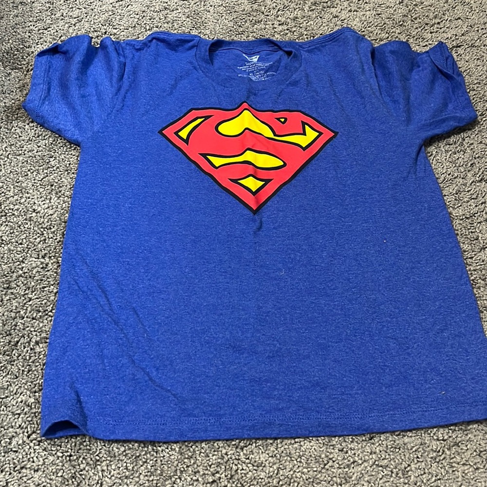 Superman t shirt